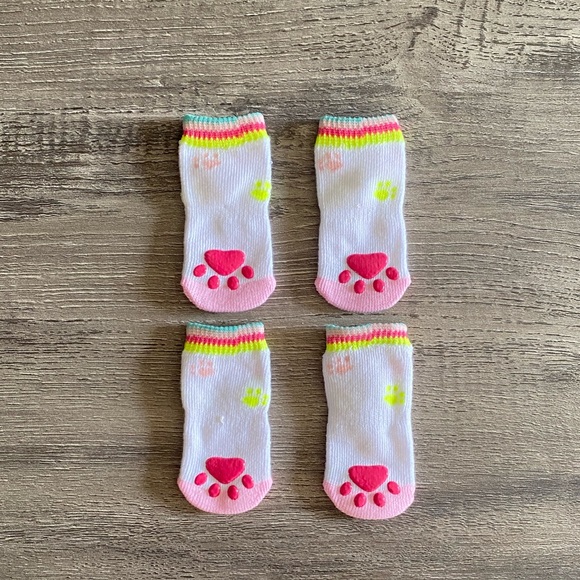 New socks for small dog - Picture 3 of 3